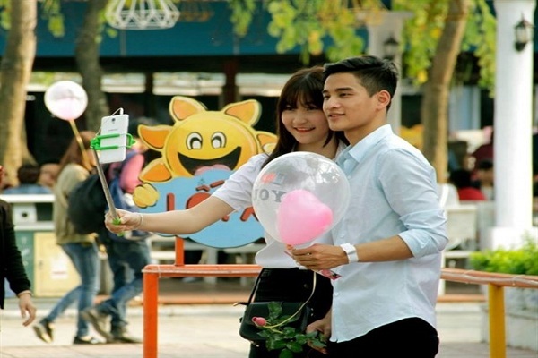 [Top] Địa điểm đi chơi hẹn hò lý tưởng ở Hà Nội với người yêu | Quà Tặng Tân Thế Giới