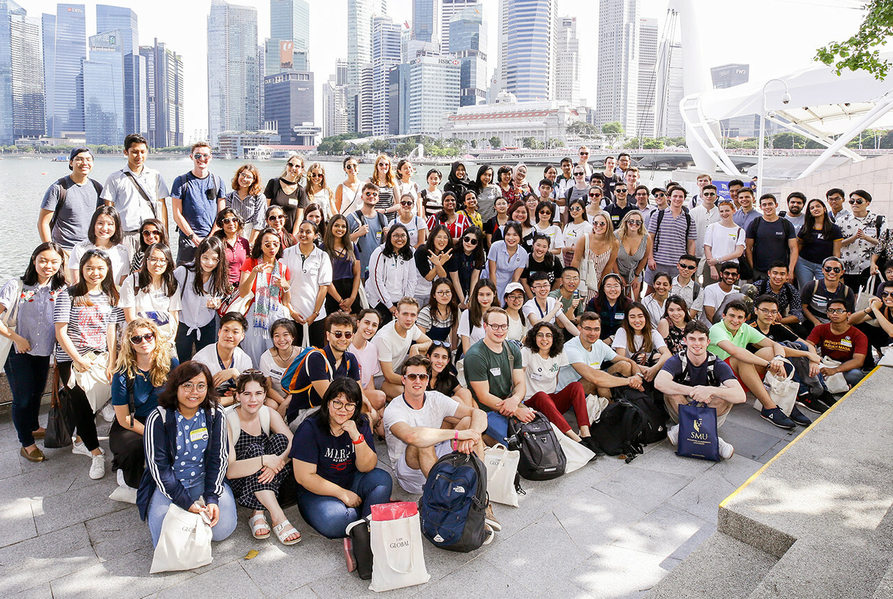 Chi phí du học hè trại hè tiếng Anh tại Singapore được đánh giá là hợp lý