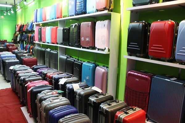 Cửa hàng bán vali kéo ở Sài Gòn