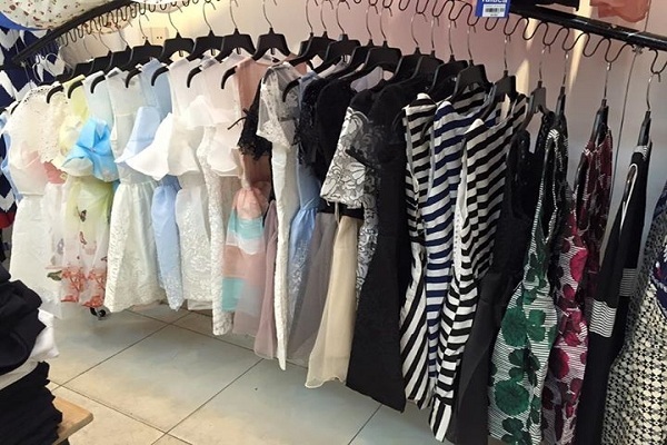 TOP] Shop bán quần áo online trên Facebook đẹp uy tín | Quà Tặng Tân Thế  Giới